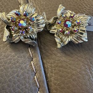 Elegant  vintage Gold Tone Floral Coro  Earrings with Multicolor Gems